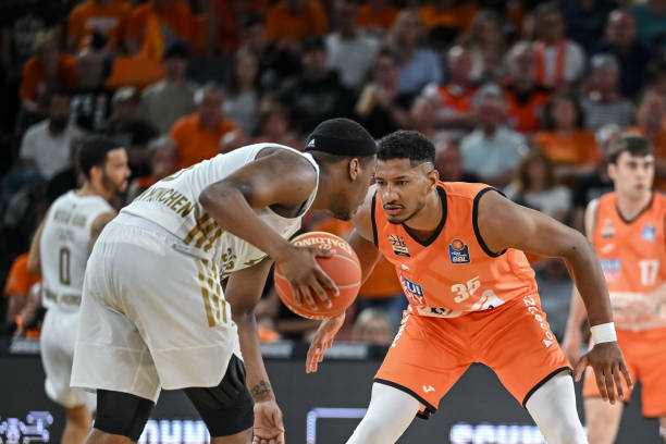 这也暴露出 这也暴露出