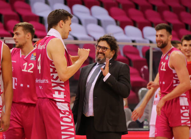 国国家足球 国国家足球