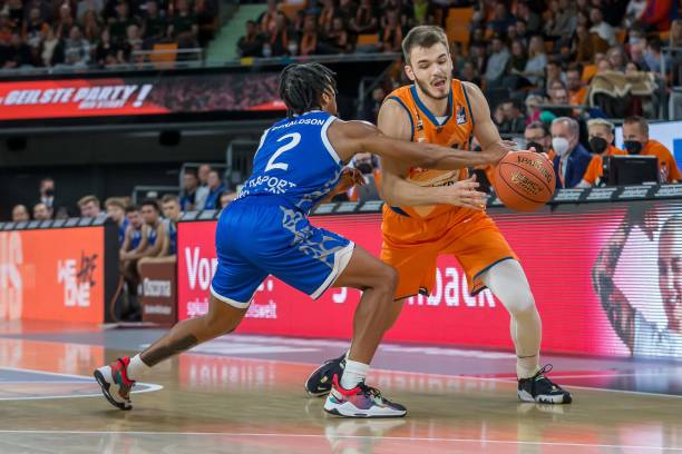 员的职业轨 员的职业轨